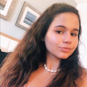 Meet your Posher, Renee